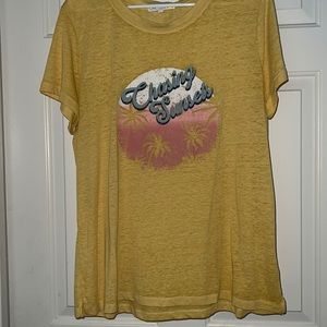 T-shirt by C&C CALIFORNIA CHASING SUNSETS